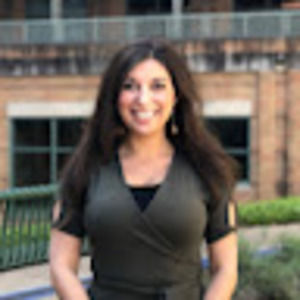 Meet your Posher, Janelle